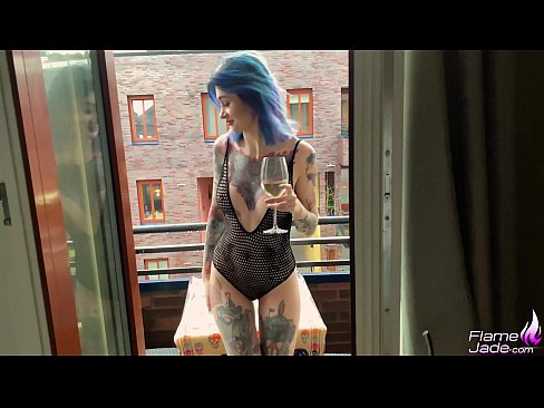 ❤️ Հսկայական աղջիկ, որը ծծում է ծոցը և կրքոտ ծծում բաց երկնքի տակ Պոռնովիդեո մեզ մոտ hy.porn-evooli.ru ❌❤